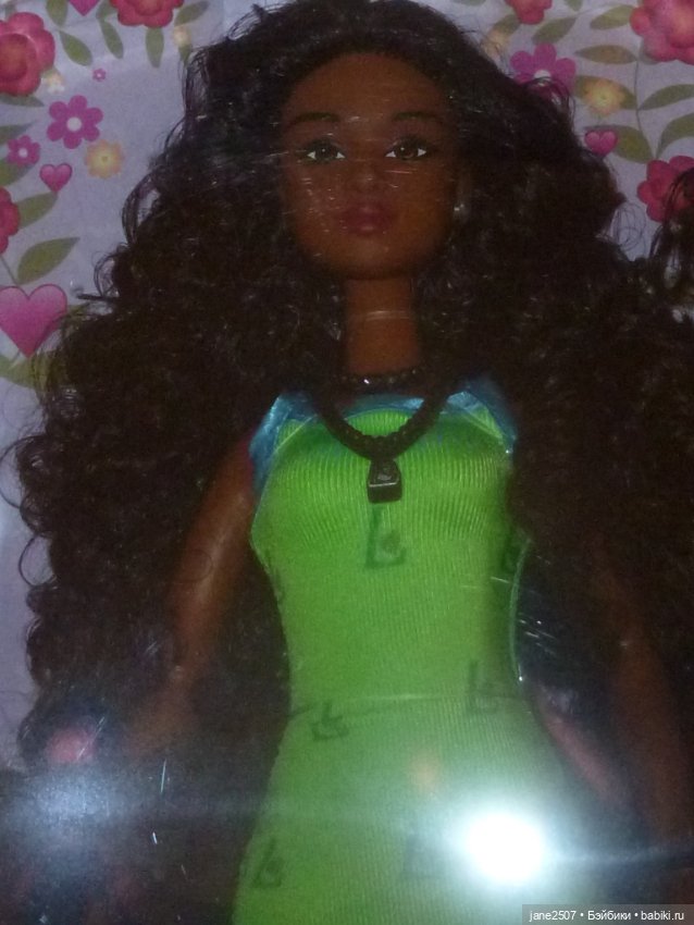 Latinistas Liv 2023 NRFB (пропорции Барби / Момоко), 12 дюймов (фото 2)
