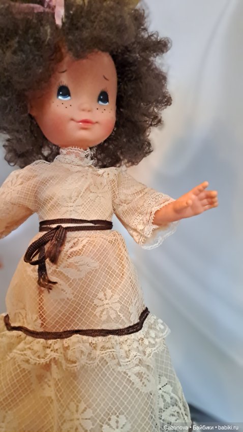 Редкая куколка с веснушками, Furga, Италия