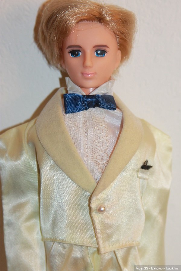 Винтажный парень Дженни Шарль компании Такара