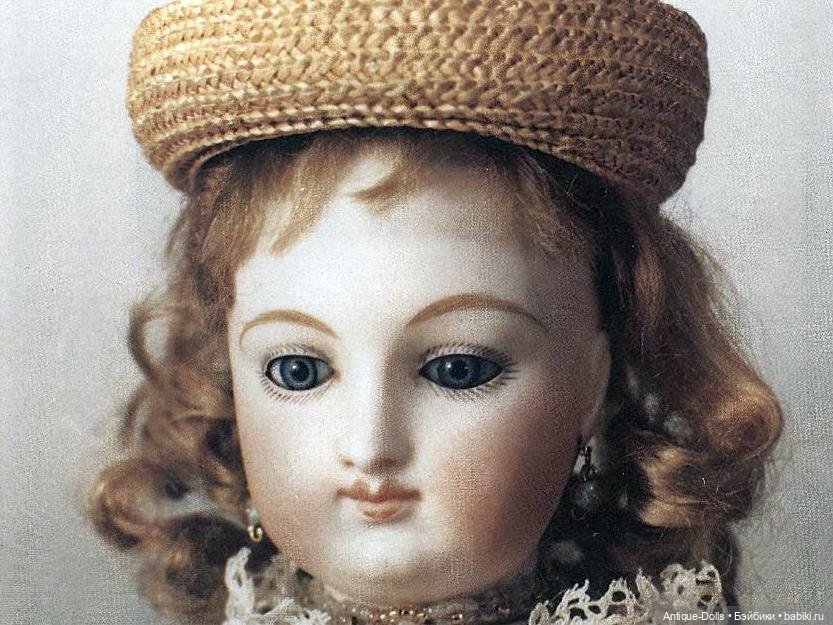 Известная книга о французских антикварных куклах Bru - Bru Dolls (фото 3)