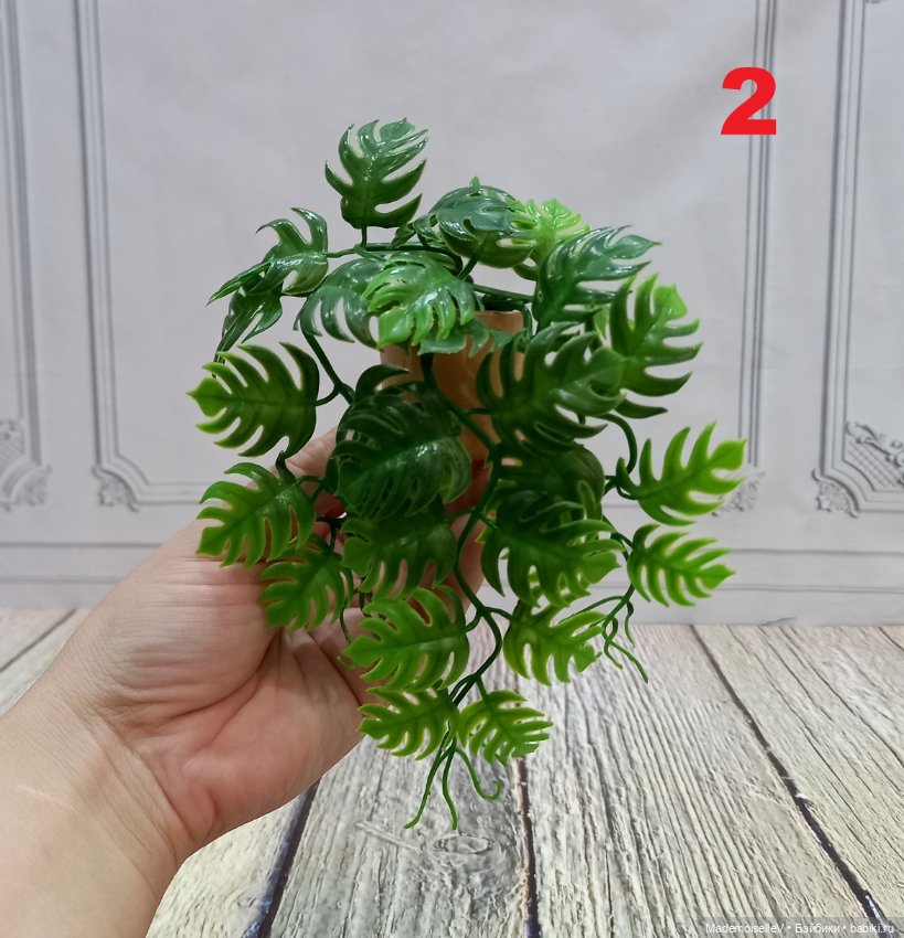 Монстера в горшке — Миниатюра для кукол