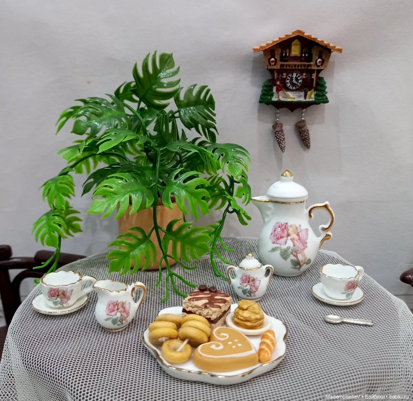 Монстера в горшке — Миниатюра для кукол (фото 6)