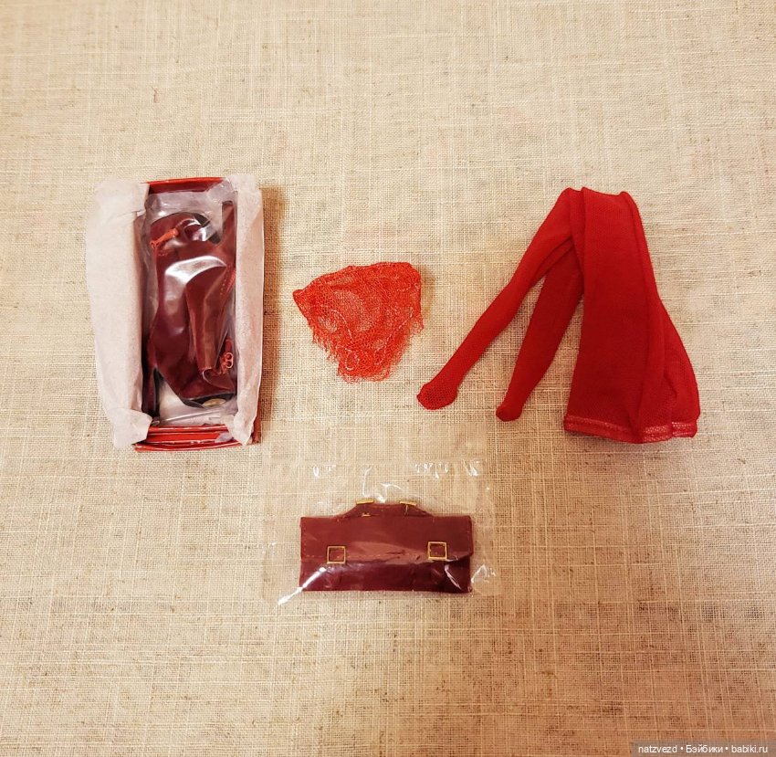 Редкие фирменные наряды для кукол Sybarite, Tonner, Evangeline Ghastly и других формата 1/4 (фото 3)