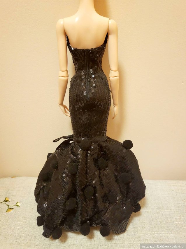 Редкие фирменные наряды для кукол Sybarite, Tonner, Evangeline Ghastly и других формата 1/4 (фото 5)