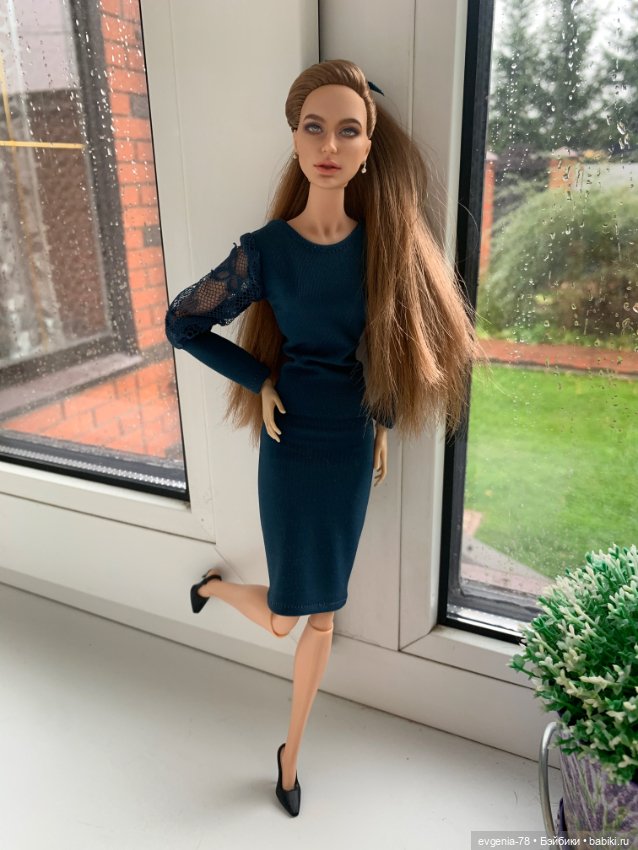 Шикарная девушка ООАК - голова Чудо-Женщины на теле Kissmela (фото 3)