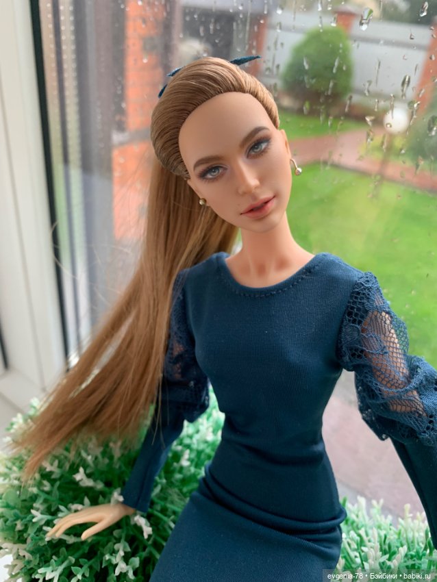 Шикарная девушка ООАК - голова Чудо-Женщины на теле Kissmela (фото 5)