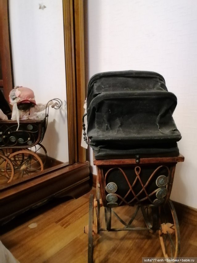 Антикварная коляска для кукол, как идея (фото 3)