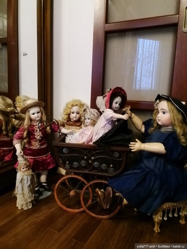 Антикварная коляска для кукол, как идея (фото 10)