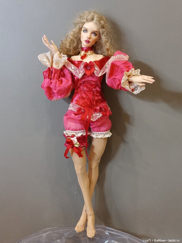 Винтажный наряд для девочек 1/4