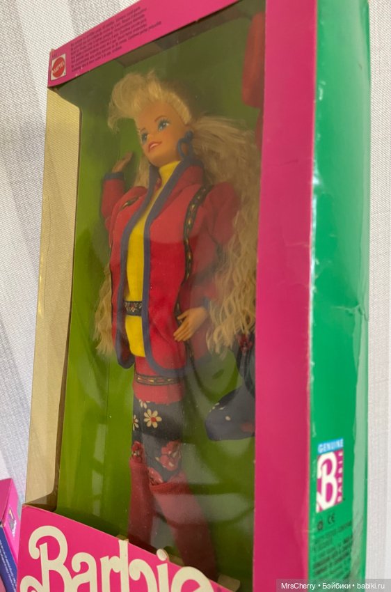 Яркая Барби из серии United Colors of Benetton Barbie (фото 7)