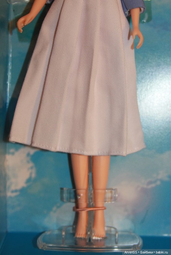 Дженни из серии Calendar Birthday Cocktails August - Salty Dog (фото 5)