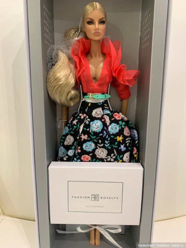 Игровые куклы - Summer Rose Eugenia Perrin, Евгения Integrity Toys
