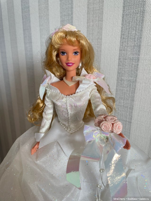 Wedding Sleeping Beauty Disney Doll