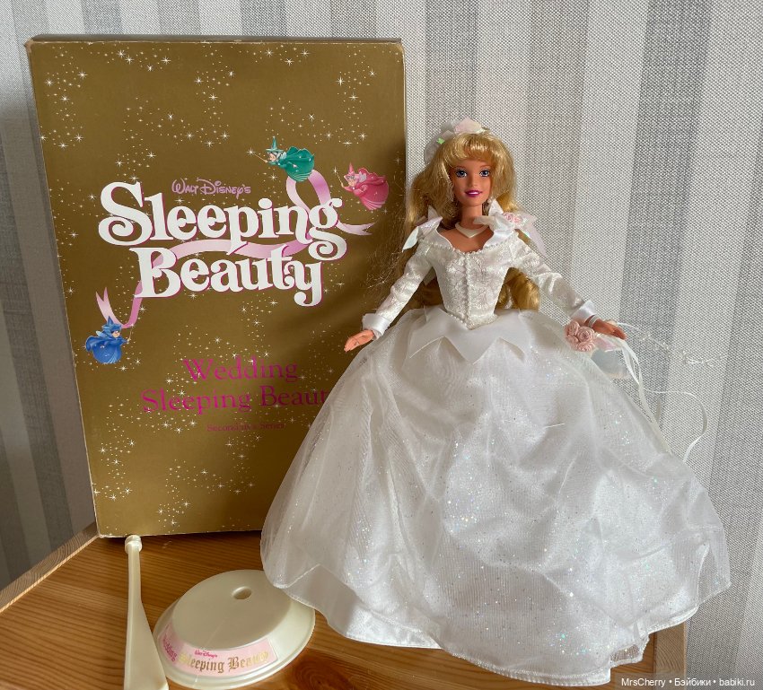 Wedding Sleeping Beauty Disney Doll 1110341