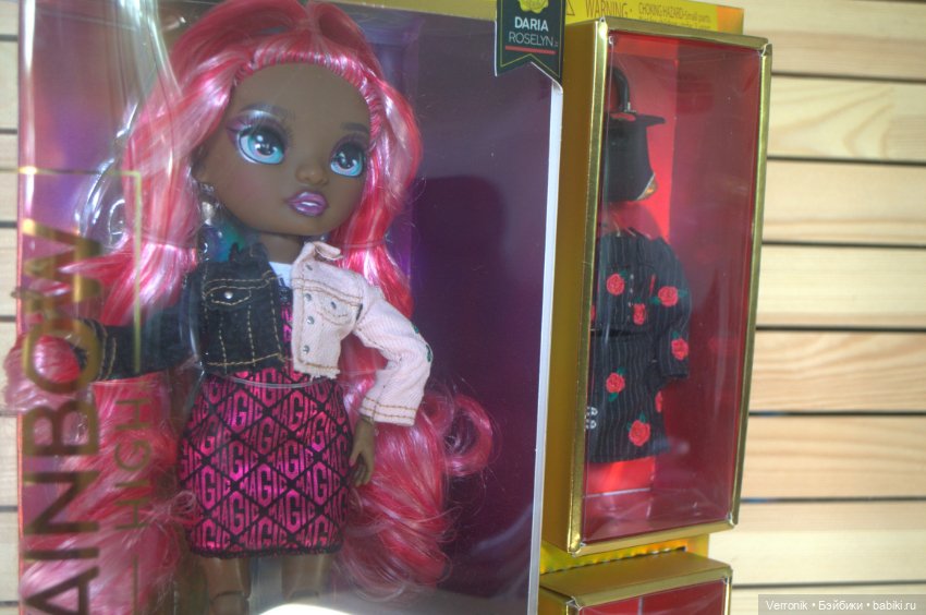 Рейнбоу Хай - Rainbow High / 3 серия Дарья Розелин (3 серия)