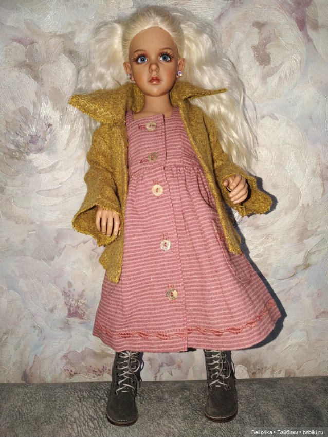 Комплект одежды на Розу Доллше с обувью