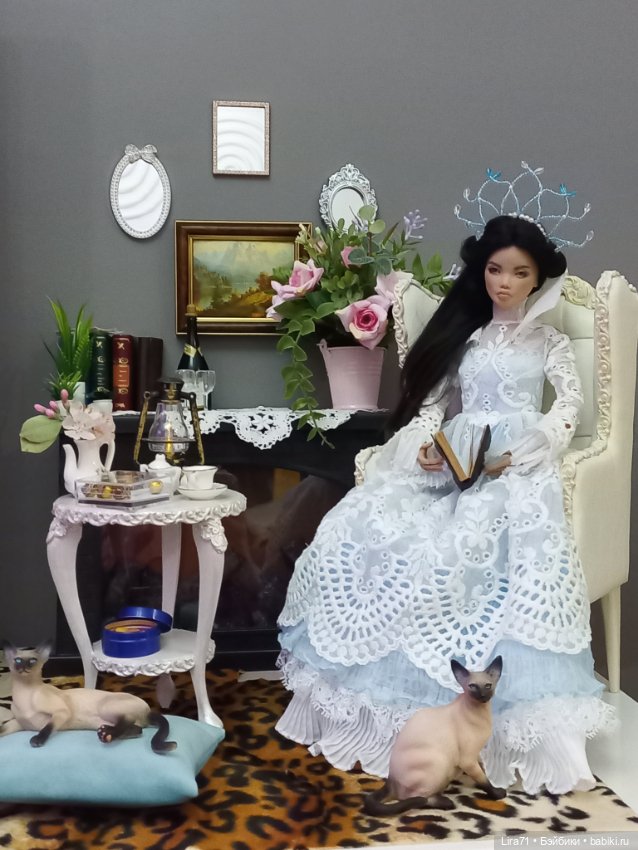 Зеркало в раме со стразами (фото 5)