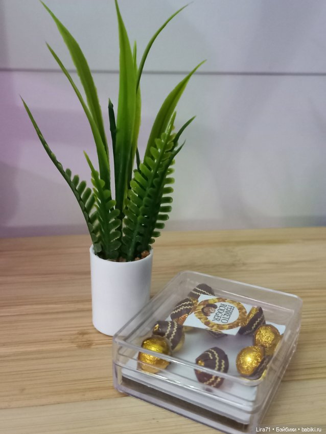 Цветок в горшке — Миниатюра для кукол