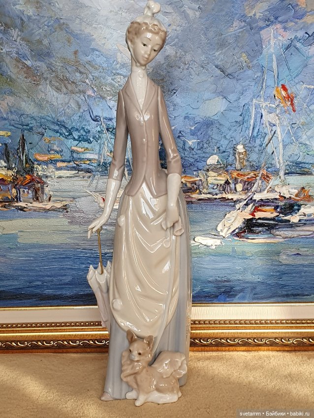 Дама с собачкой , Lladro — Статуэтки
