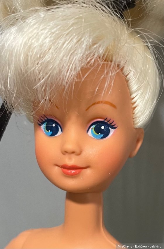 Скиппер Тинкер Белл \ Skipper Flying Tinker Bell Disney Peter Pan