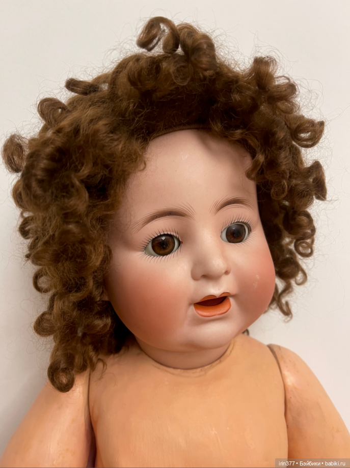 Парик натуральный мохер для антикварной или современной кукулы (фото 9)