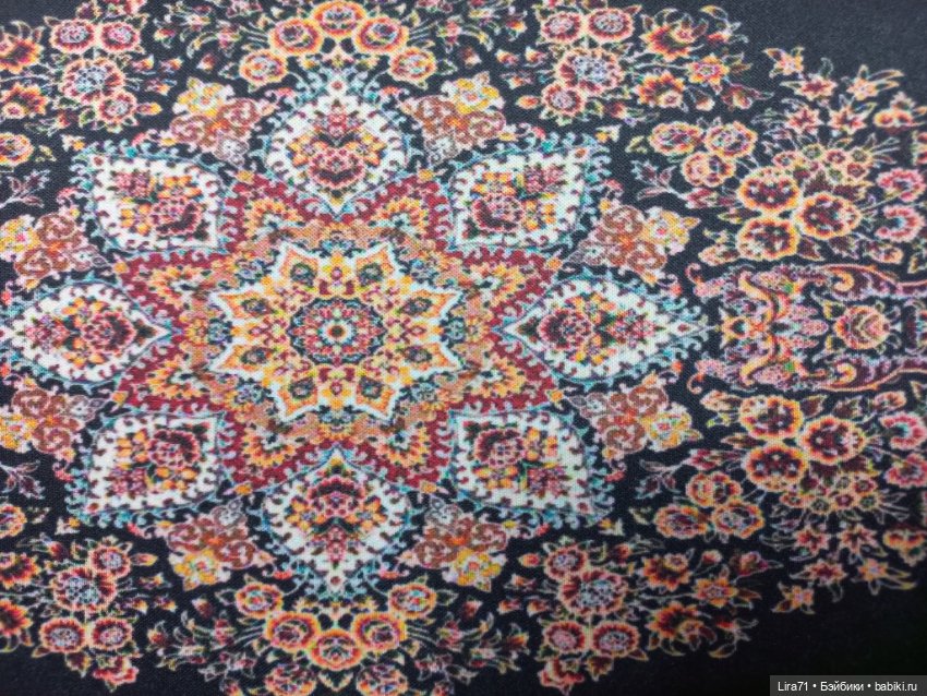 Ковер в коричнево-черных тонах (фото 3)