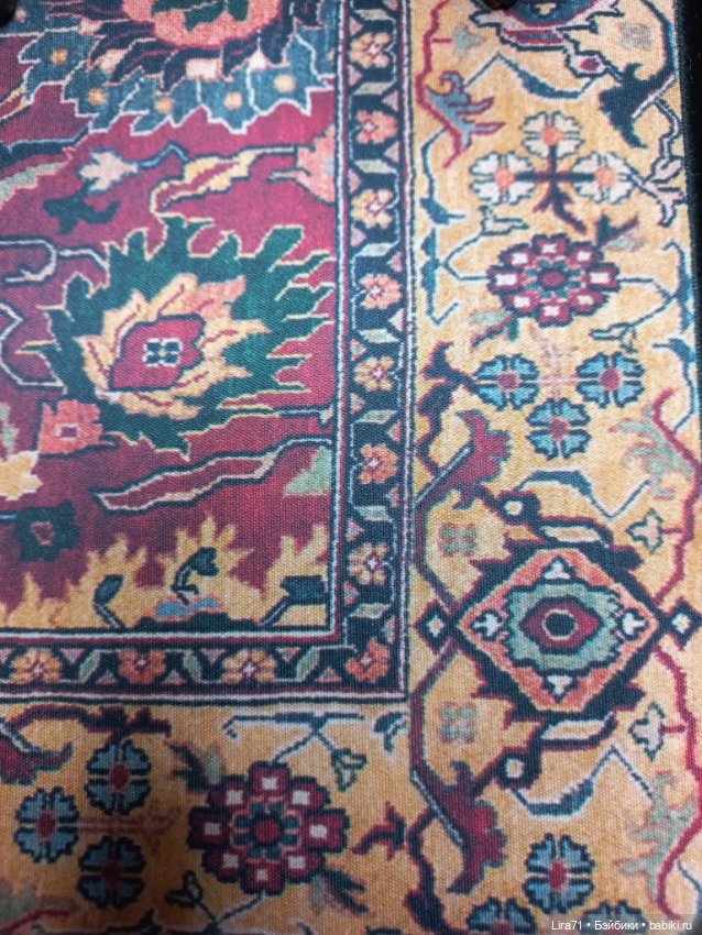 Ковер в бордово-песочных тонах (фото 10)