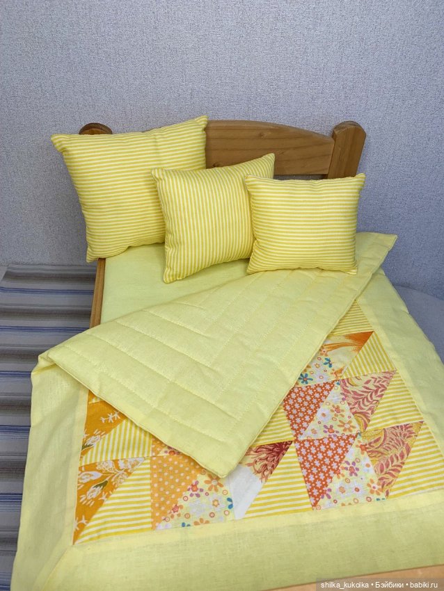 Комплект кукольной постели в лоскутном стиле (фото 3)