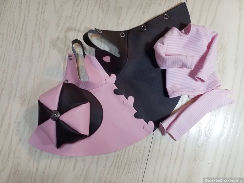 Одежда для кукол Руби Ред ростом 37 см (фото 5)