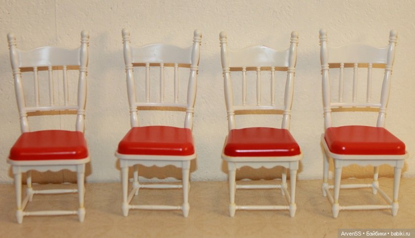 Раритетный набор столовой мебели для Ликки 2 поколения компании Такара (фото 6)