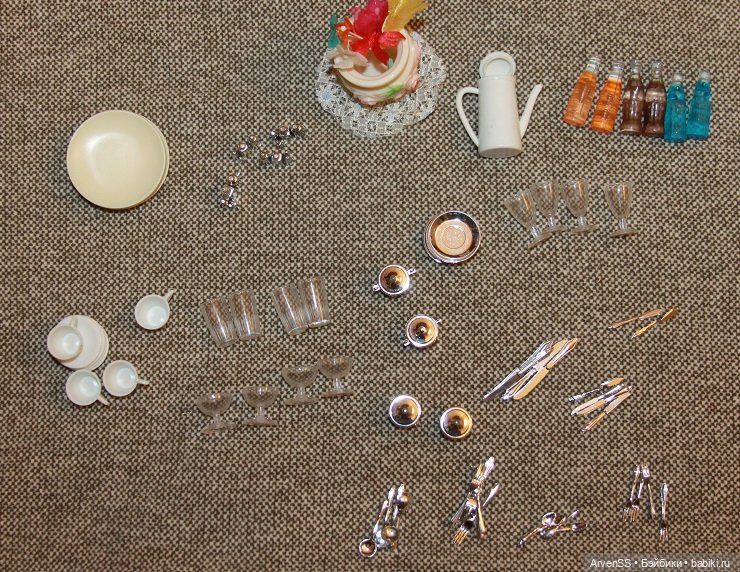 Раритетный набор столовой мебели для Ликки 2 поколения компании Такара (фото 6)