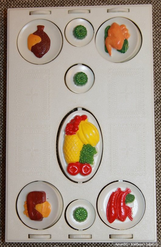 Раритетный набор столовой мебели для Ликки 2 поколения компании Такара (фото 8)