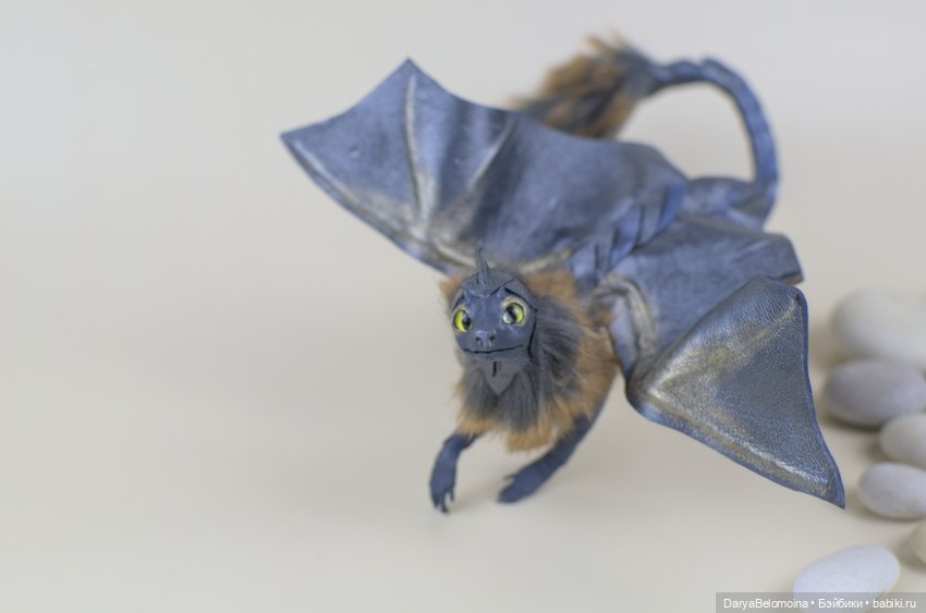 Серо-голубой дракон с рыжей гривой (фото 5)