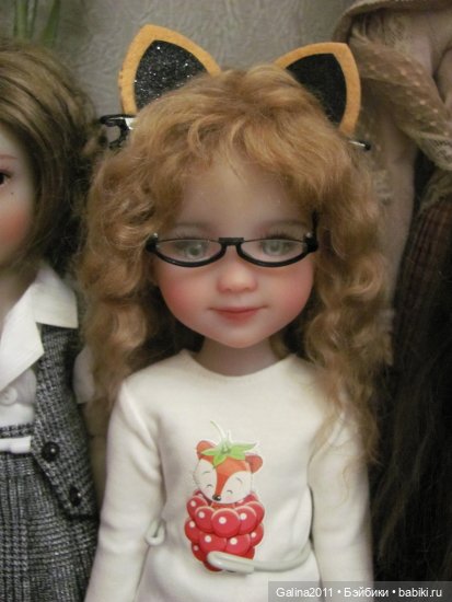 Глембер куклы. Ray-ban hexagonal flat lenses. Очки рейна. Солнечные очки под дождем. Молды кукол lati yellow.