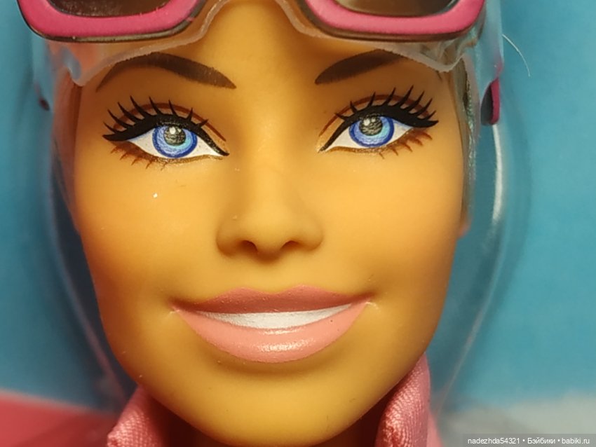 Барби по фильму "Барби" в розовом комбинезоне (фото 4)