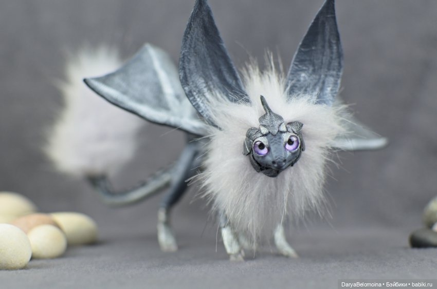 Серебристо-голубой дракон (фото 8)