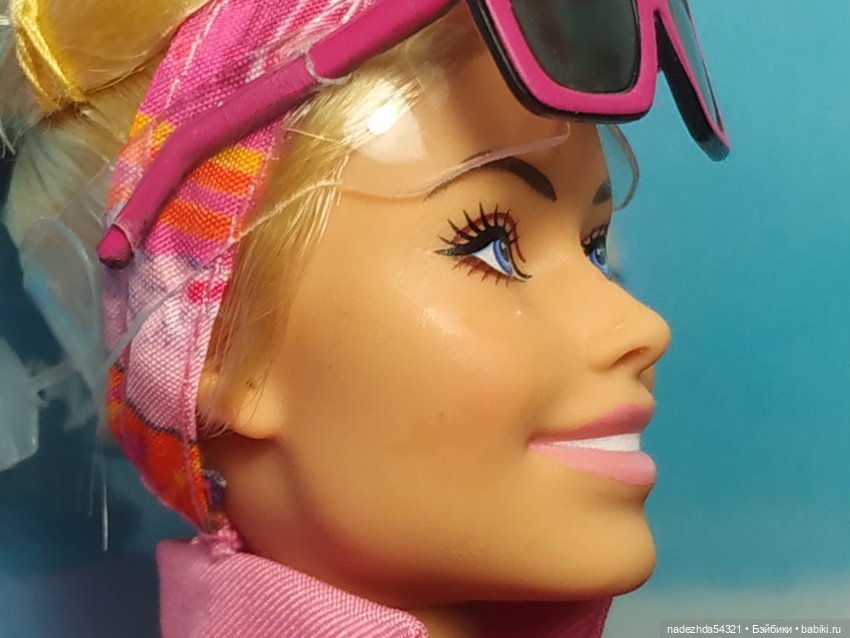 Барби по фильму "Барби" в розовом комбинезоне (фото 5)