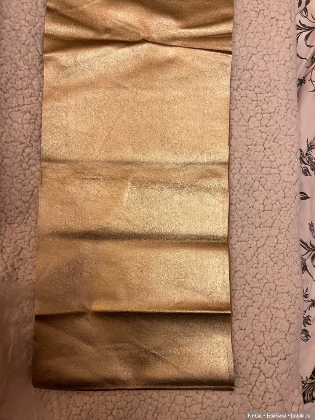 Отрез искусственной кожи под золото. 140 на 20 (фото 4)