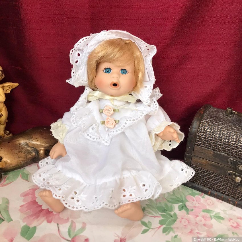Фарфоровая кукла 23 см Bijou Brigitte Германия 90 е