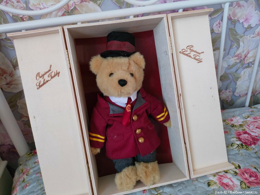 Мишка в домике — Авторские игрушки