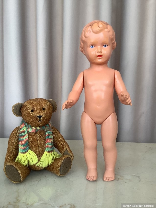 Маленькая антикварная кукла Schildkrot -Германия,50-е годы