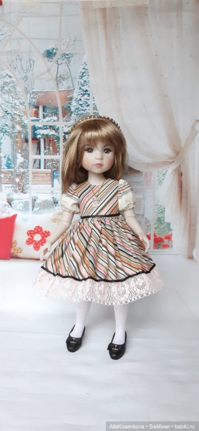 Платье для Ruby Red — Одежда для кукол