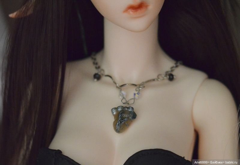 Колье и кулоны для кукол — Аксессуары для кукол (фото 4)