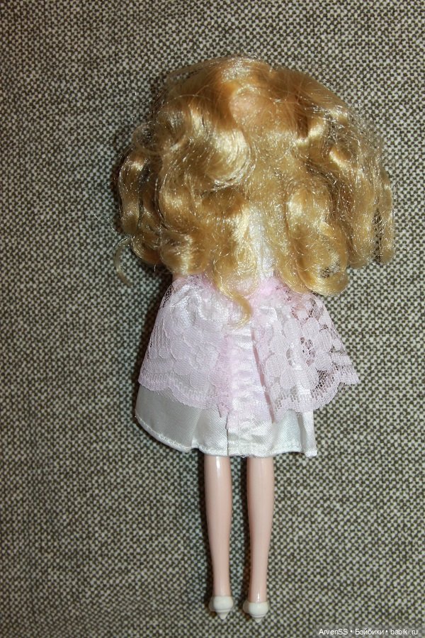 Светловолосая голубоглазая Ликка 4 поколения (фото 3)