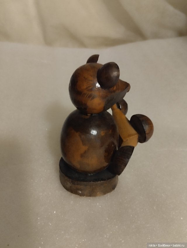 Деревянная игрушка СССР Медведь музыкант, с балалайкой (фото 2)