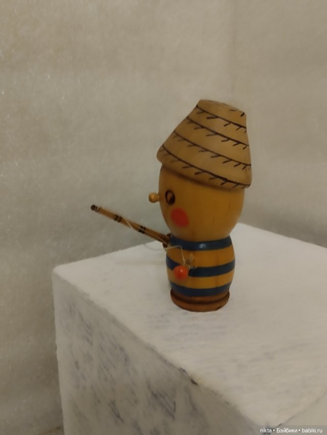 Сувенир СССР Рыболов — Винтажные куклы и игрушки детства (фото 4)