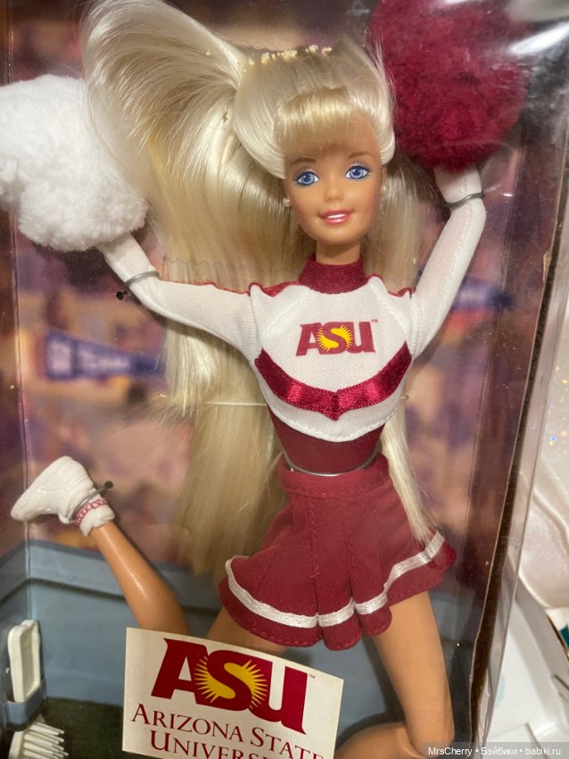 Девочка чирлидер / Arizona State University Barbie Cheerleader