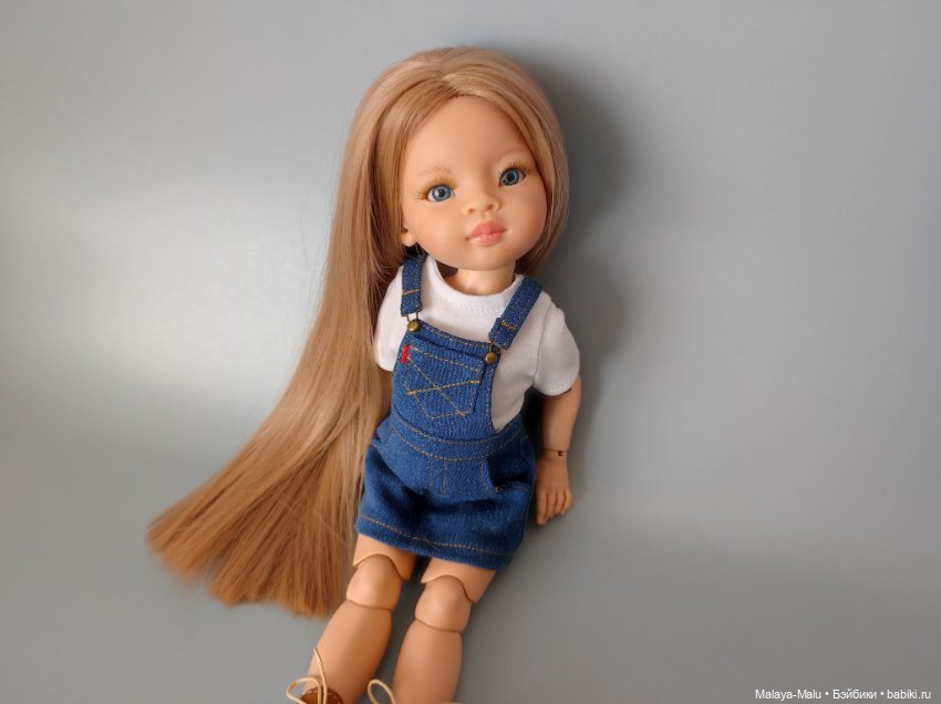 Одежда для кукол - Джинсовый сарафан для куклы Паола Рейна купить в Шопике
