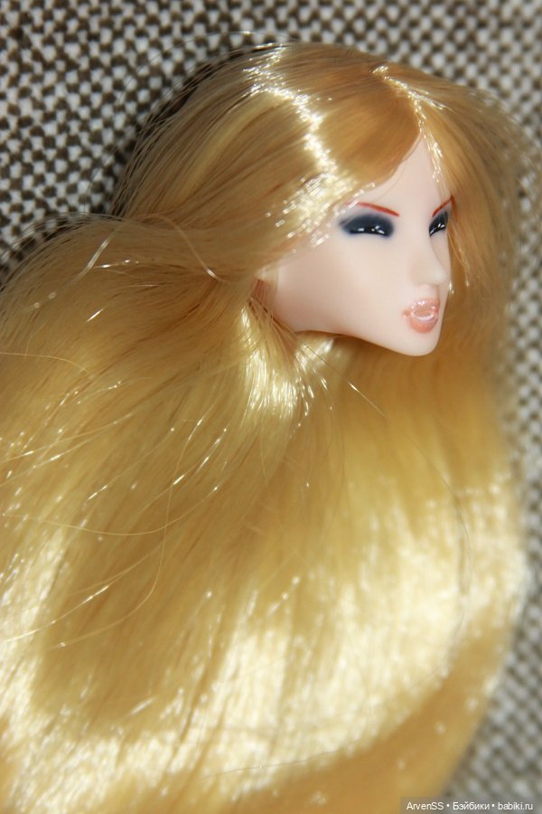 Авторская головка Love Drive с "хищным" макияжем (фото 6)