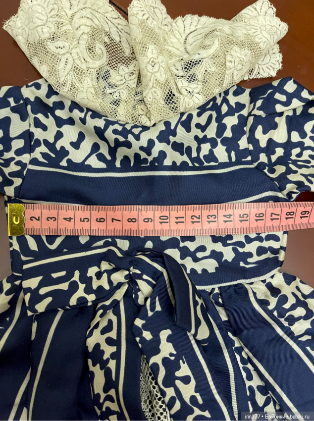 Шелковое платье для антикварной куклы (фото 10)